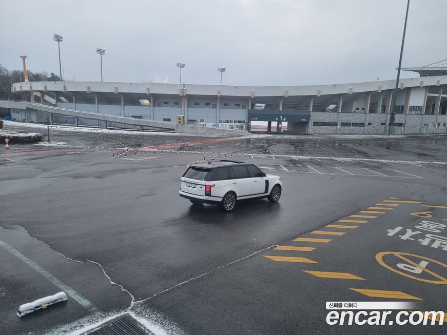 Land Rover Range Rover 2017