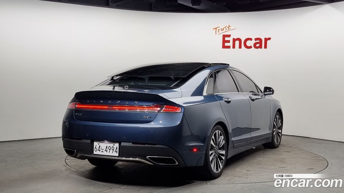 Lincoln MKZ 2019