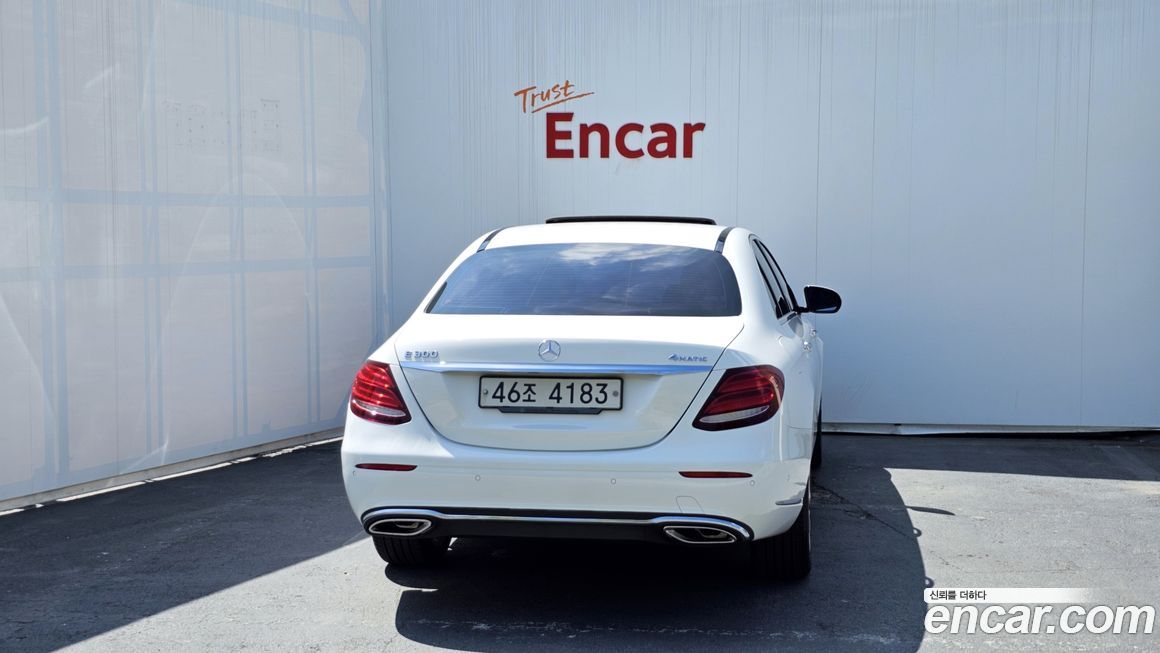 Mercedes-Benz E-Class 2018