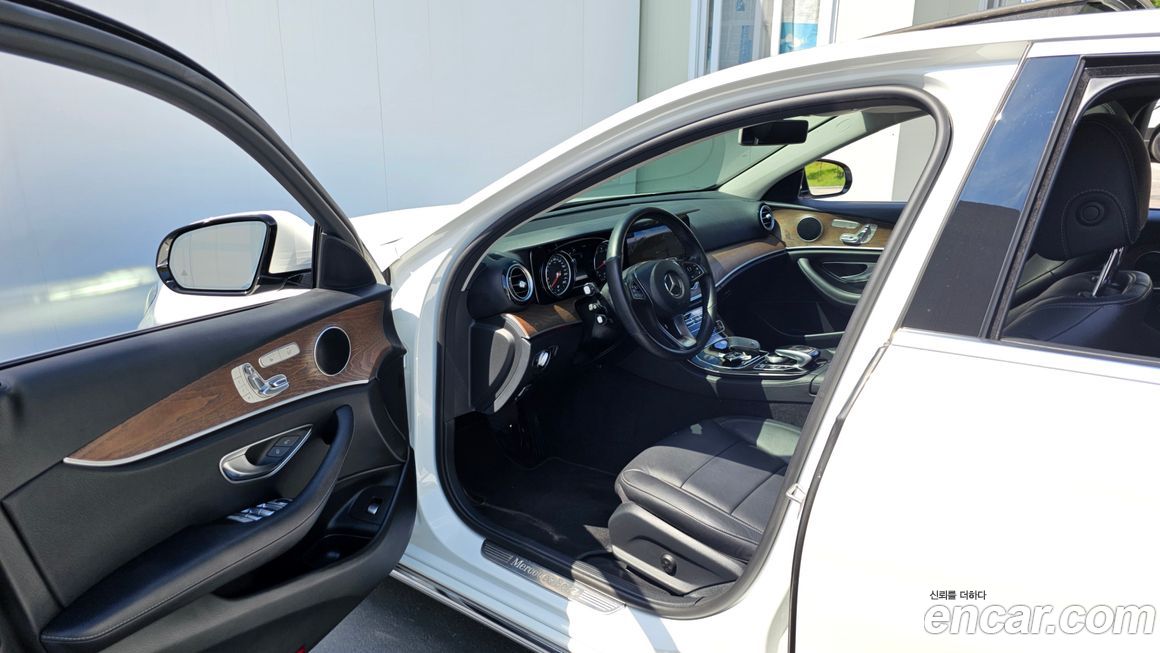 Mercedes-Benz E-Class 2018