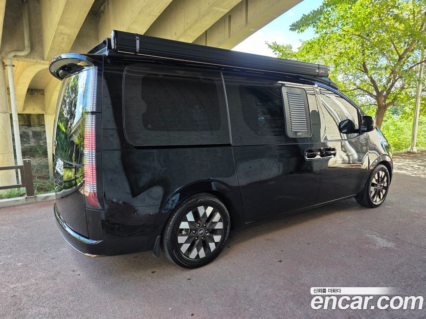 Hyundai Staria 2023
