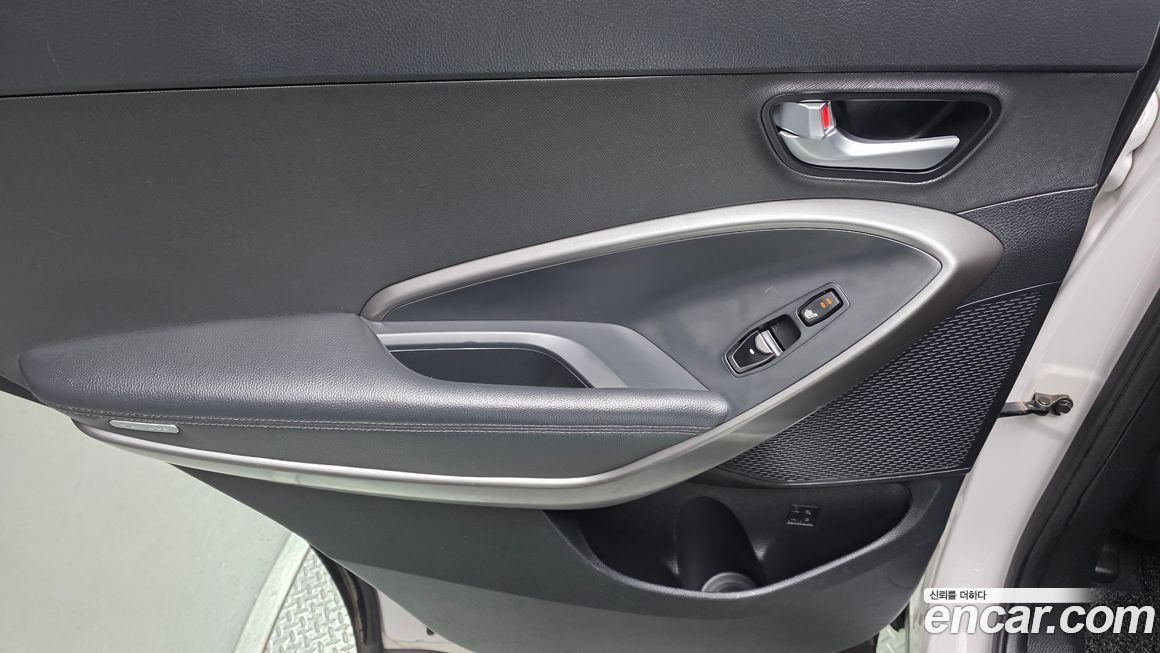 Hyundai Santafe 2016