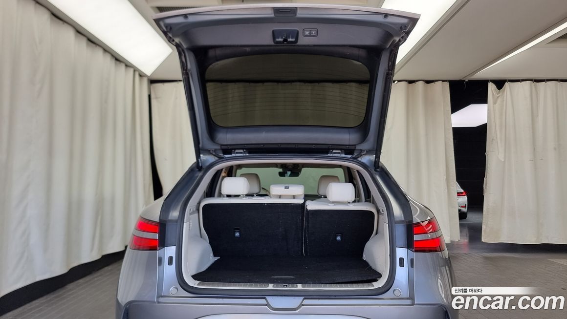 Genesis GV60 2022