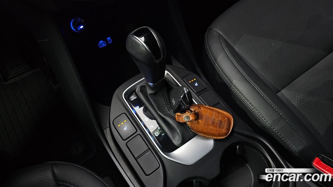 Hyundai Santafe 2016