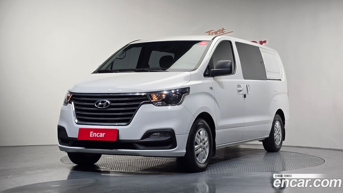Hyundai Starex 2021