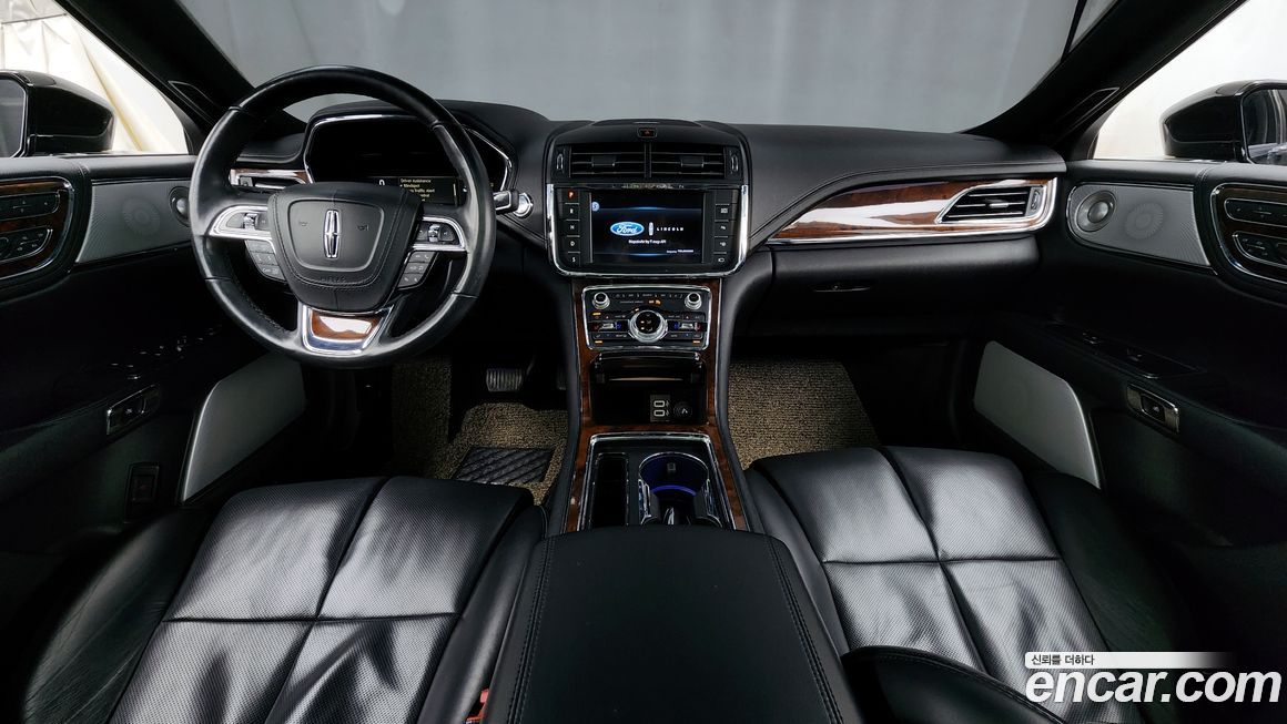 Lincoln Continental 2017