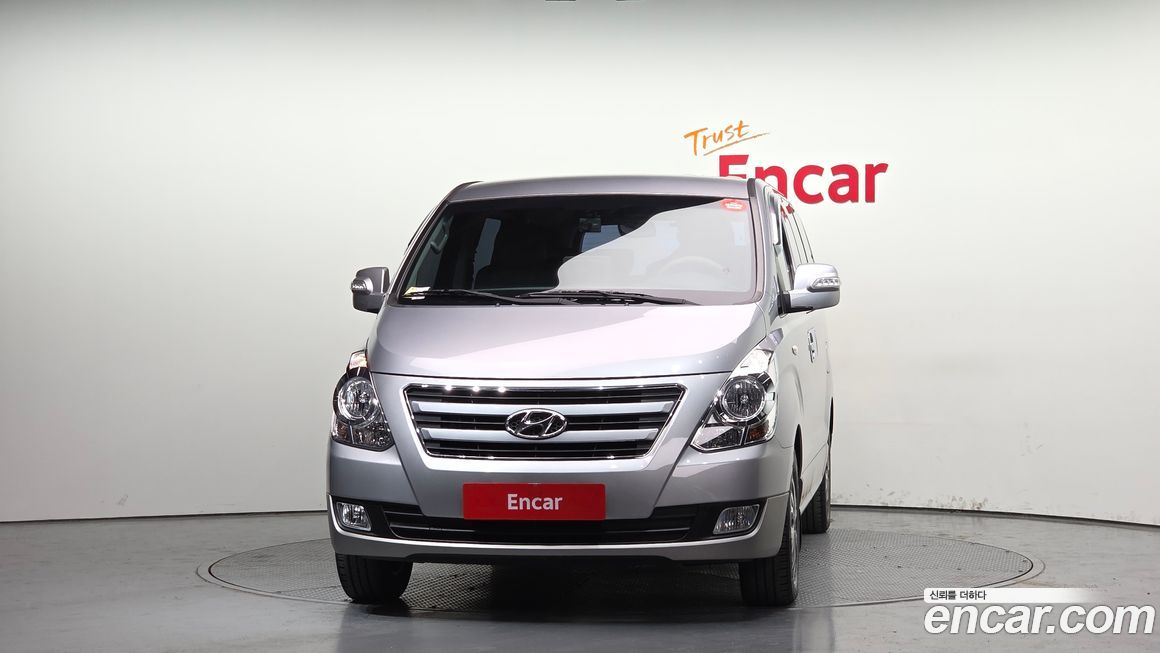 Hyundai Starex 2018