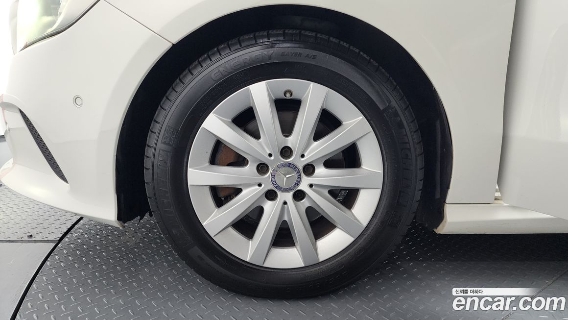 Mercedes-Benz A-Class 2017