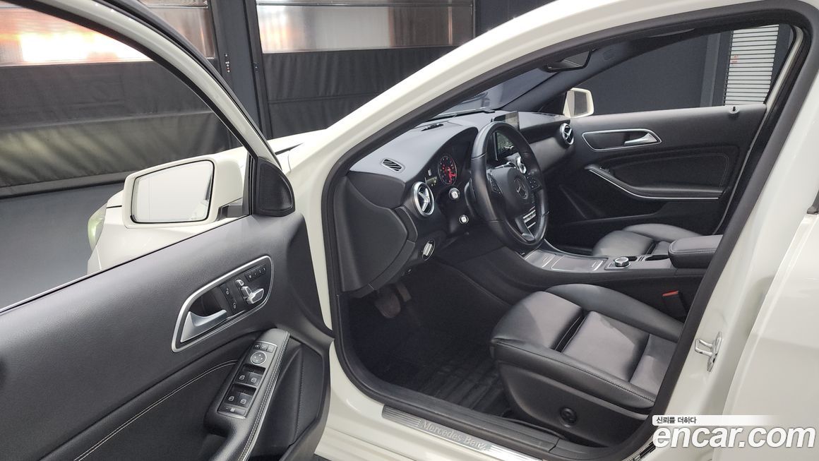 Mercedes-Benz A-Class 2017