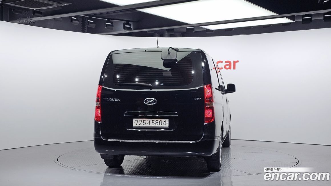 Hyundai Starex 2019