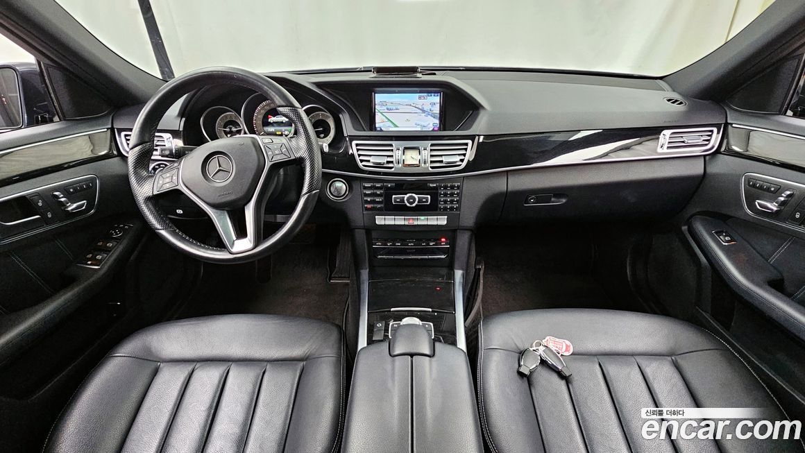 Mercedes-Benz E-Class 2014
