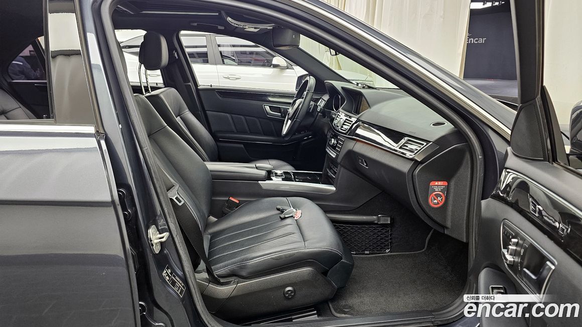 Mercedes-Benz E-Class 2014