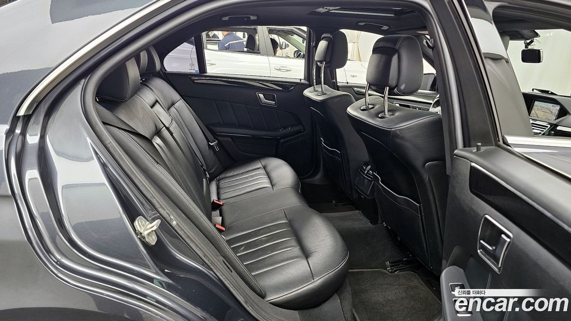 Mercedes-Benz E-Class 2014