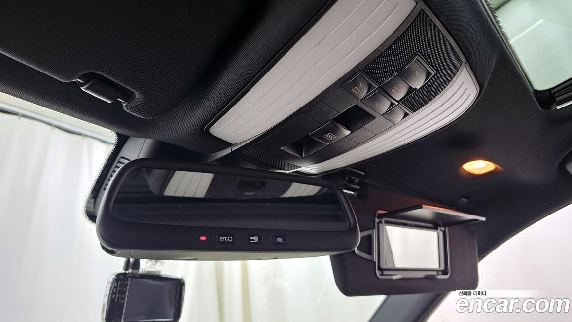 Mercedes-Benz E-Class 2014