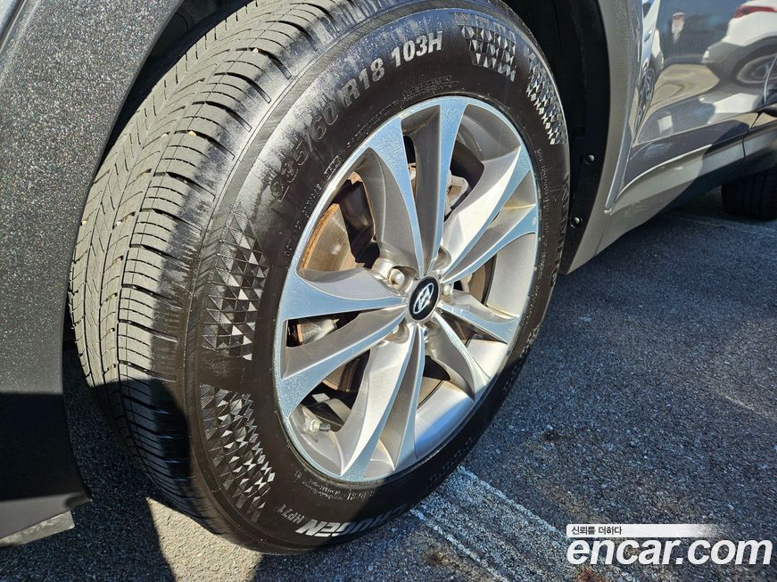 Hyundai Santafe 2015