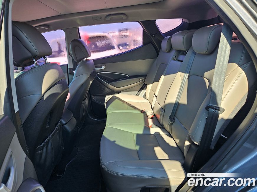 Hyundai Santafe 2015