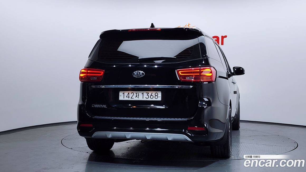 Kia Canival 2019