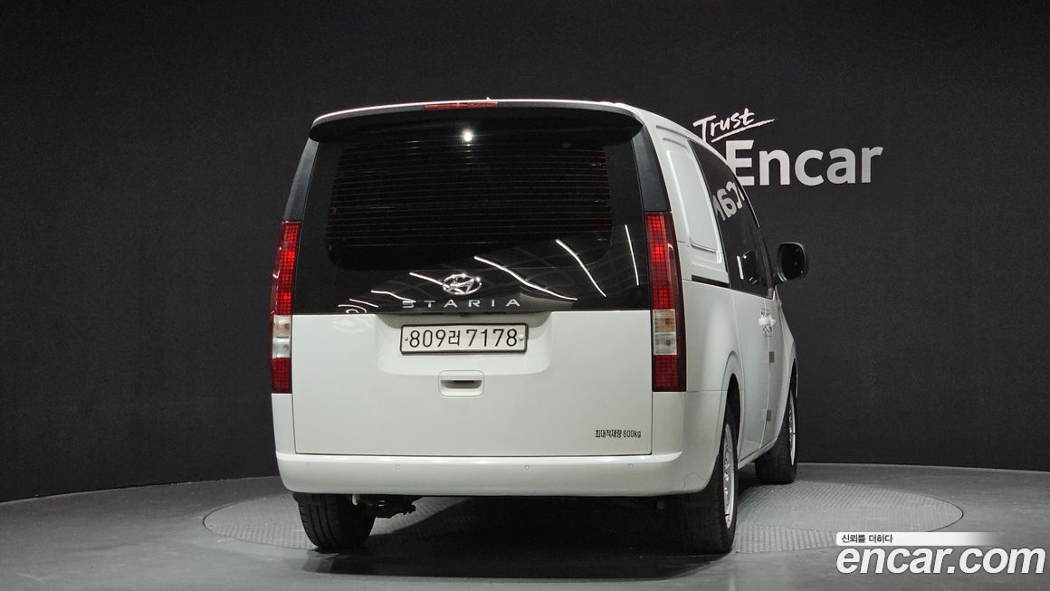 Hyundai Staria 2023