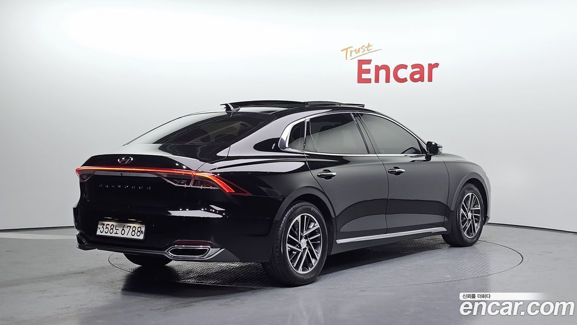 Hyundai Grandeur 2021