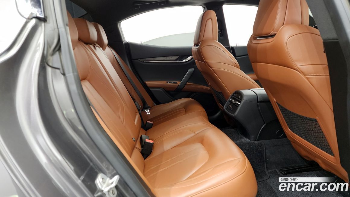 Maserati Ghibli 2018