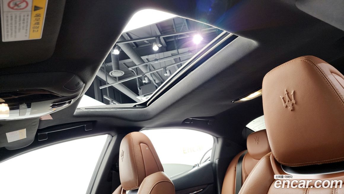 Maserati Ghibli 2018