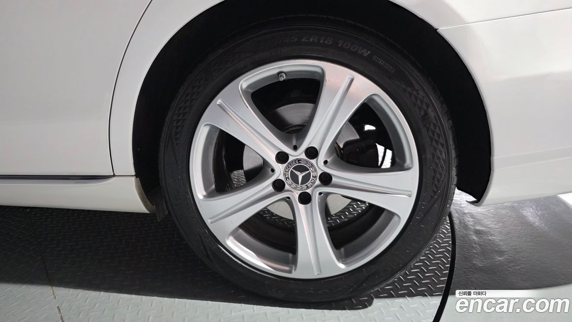 Mercedes-Benz E-Class 2018