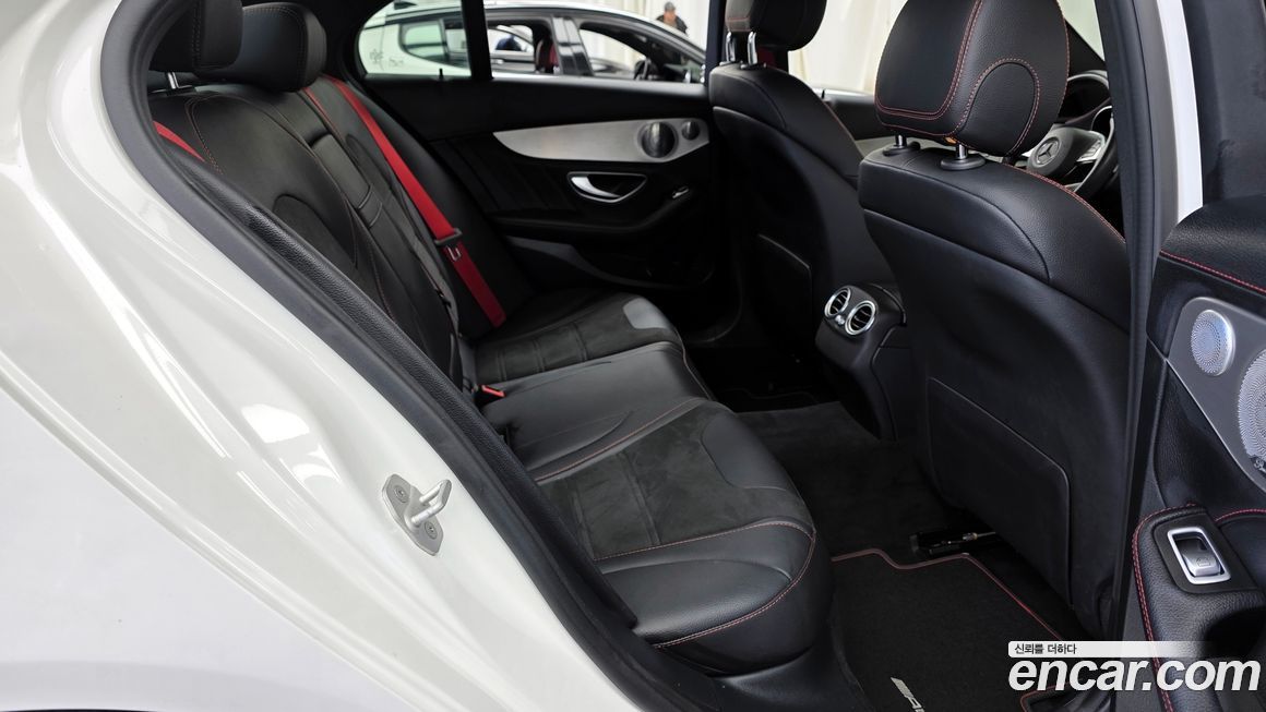 Mercedes-Benz C-Class 2016