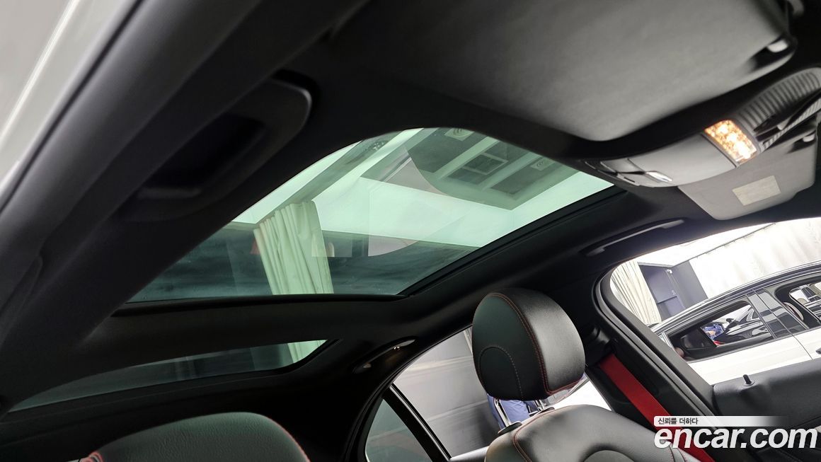 Mercedes-Benz C-Class 2016