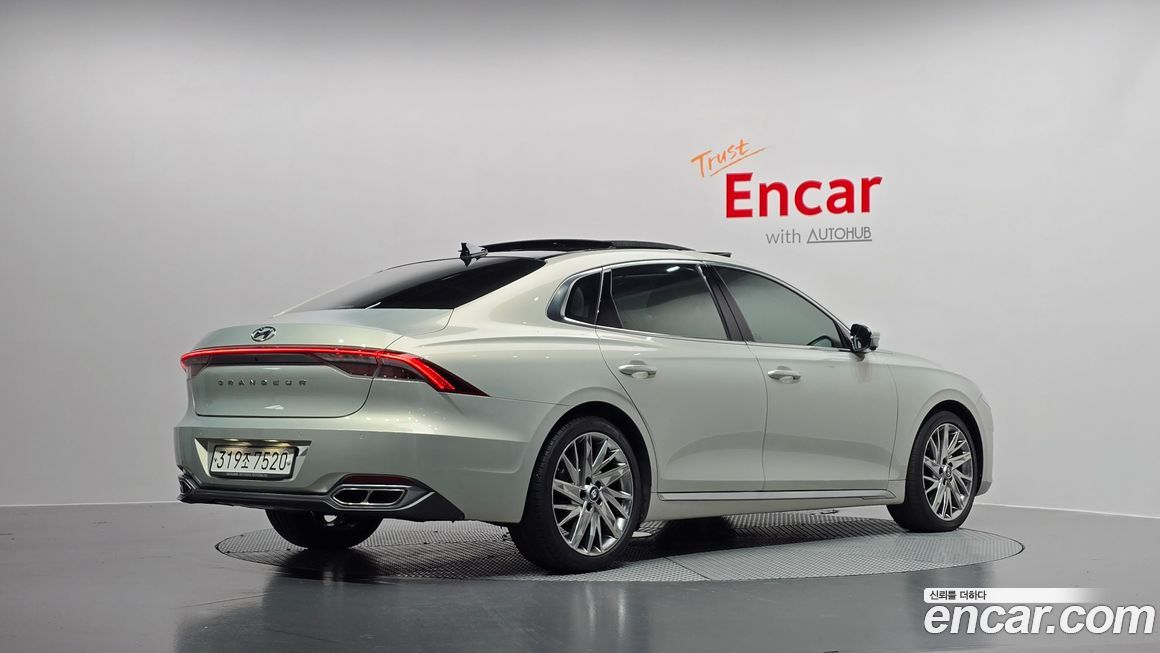 Hyundai Grandeur 2020