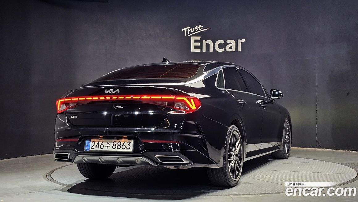 Kia K5 2023