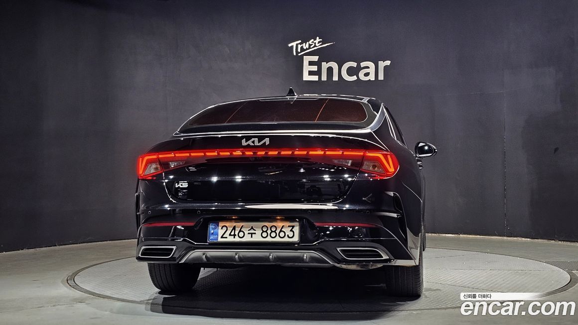 Kia K5 2023