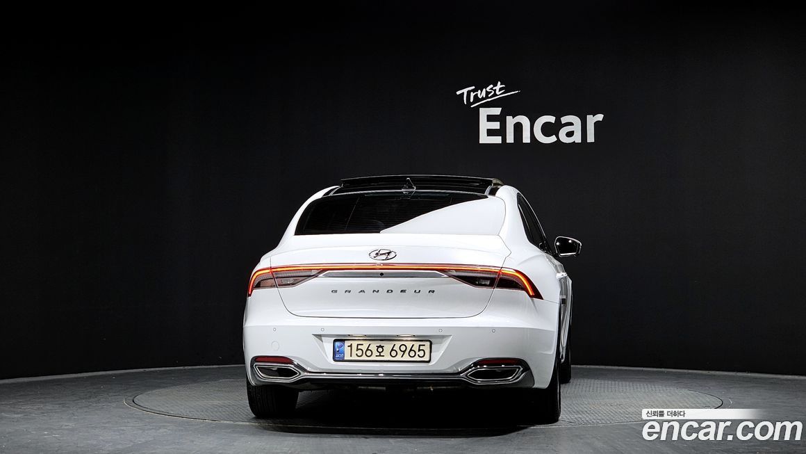 Hyundai Grandeur 2022