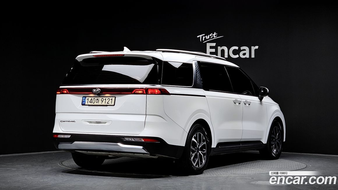 Kia Canival 2021