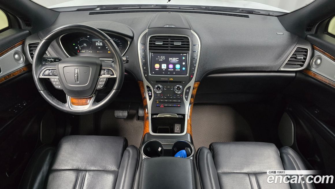 Lincoln Nautilus 2020