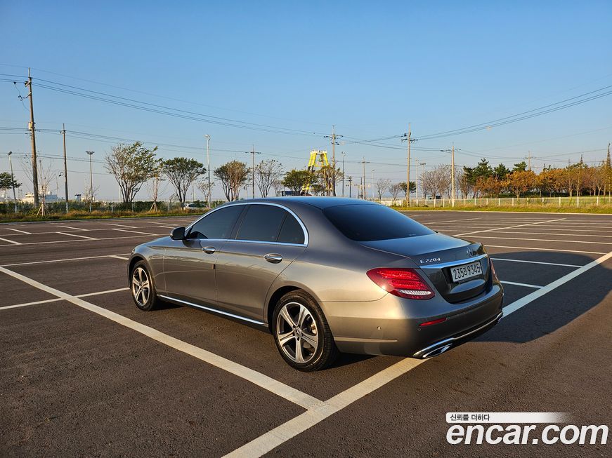 Mercedes-Benz E-Class 2019