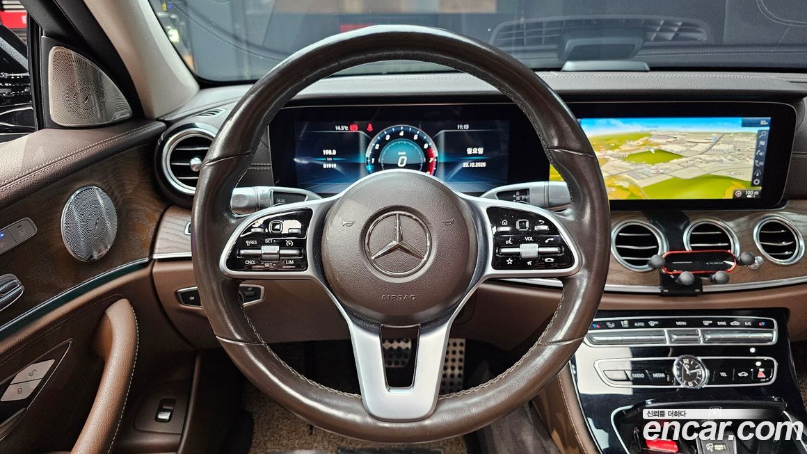 Mercedes-Benz E-Class 2019