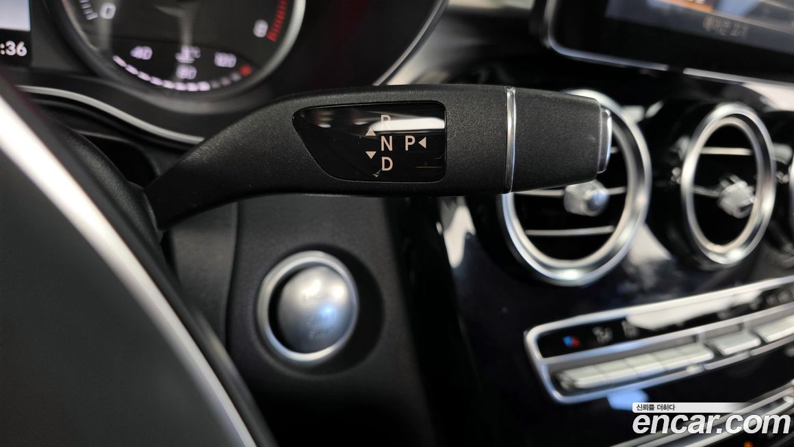 Mercedes-Benz GLC-Class 2019