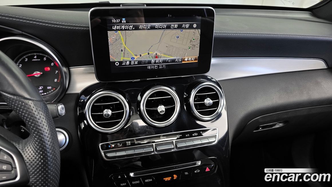 Mercedes-Benz GLC-Class 2019