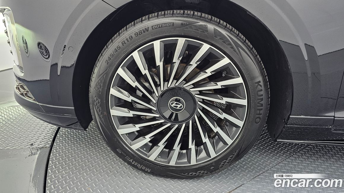 Hyundai Grandeur 2023