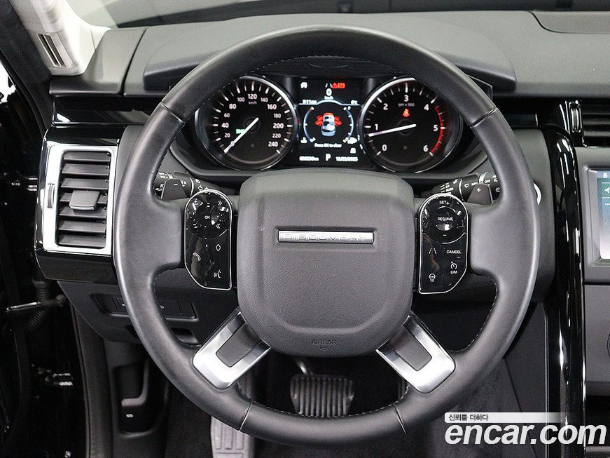 Land Rover Discovery 2020