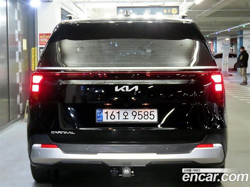 Kia Canival 2025