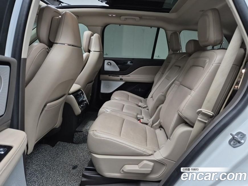 Lincoln Aviator 2021