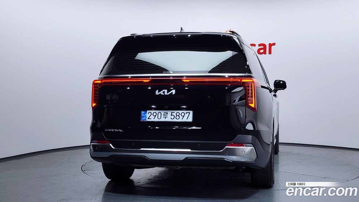 Kia Canival 2025