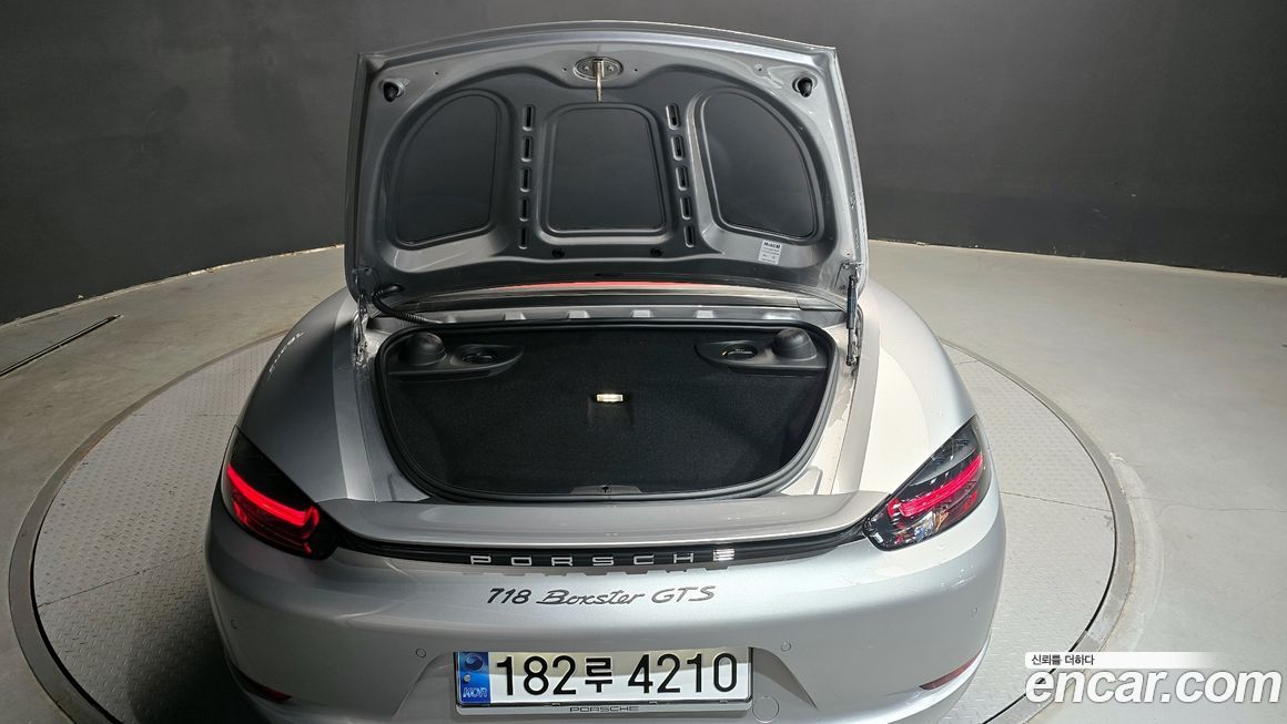 Porsche 718 2024