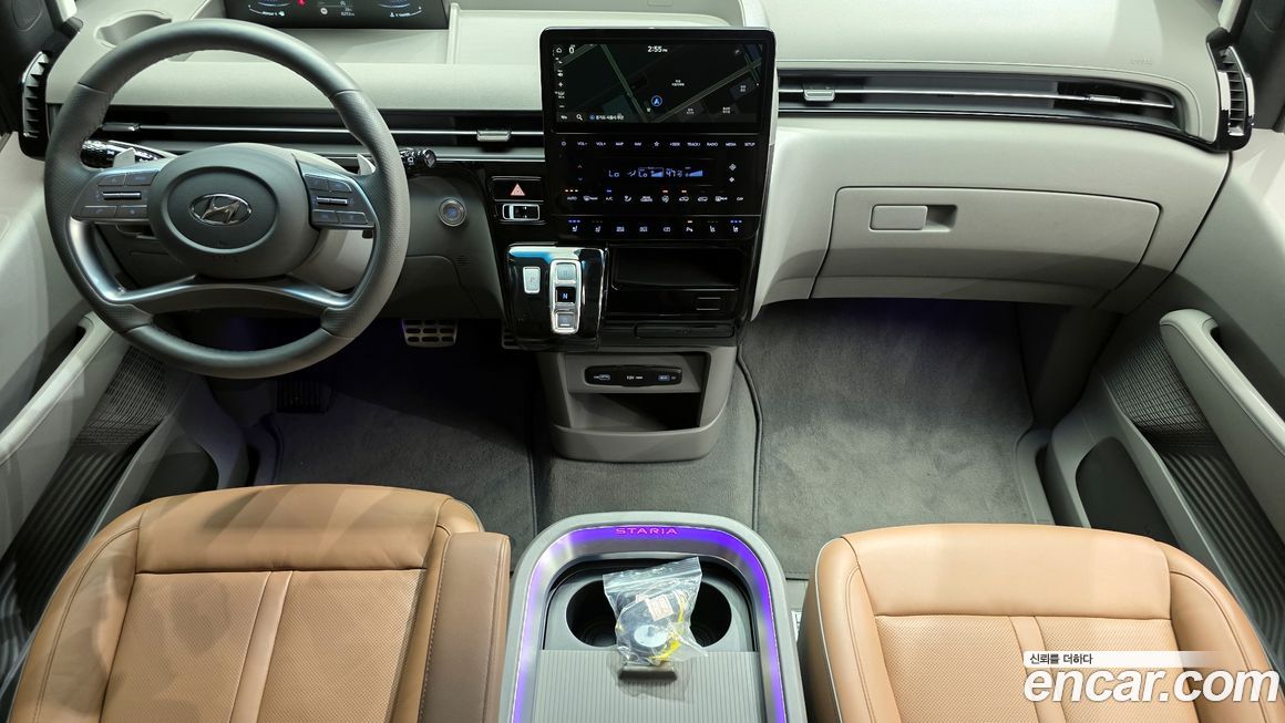 Hyundai Staria 2024
