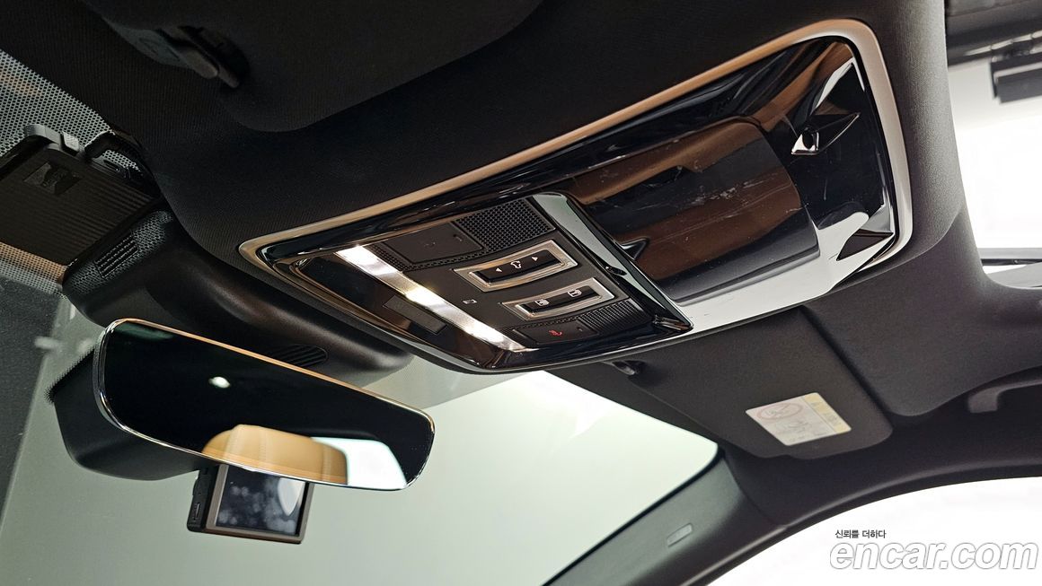 Land Rover Range Rover Velar 2020