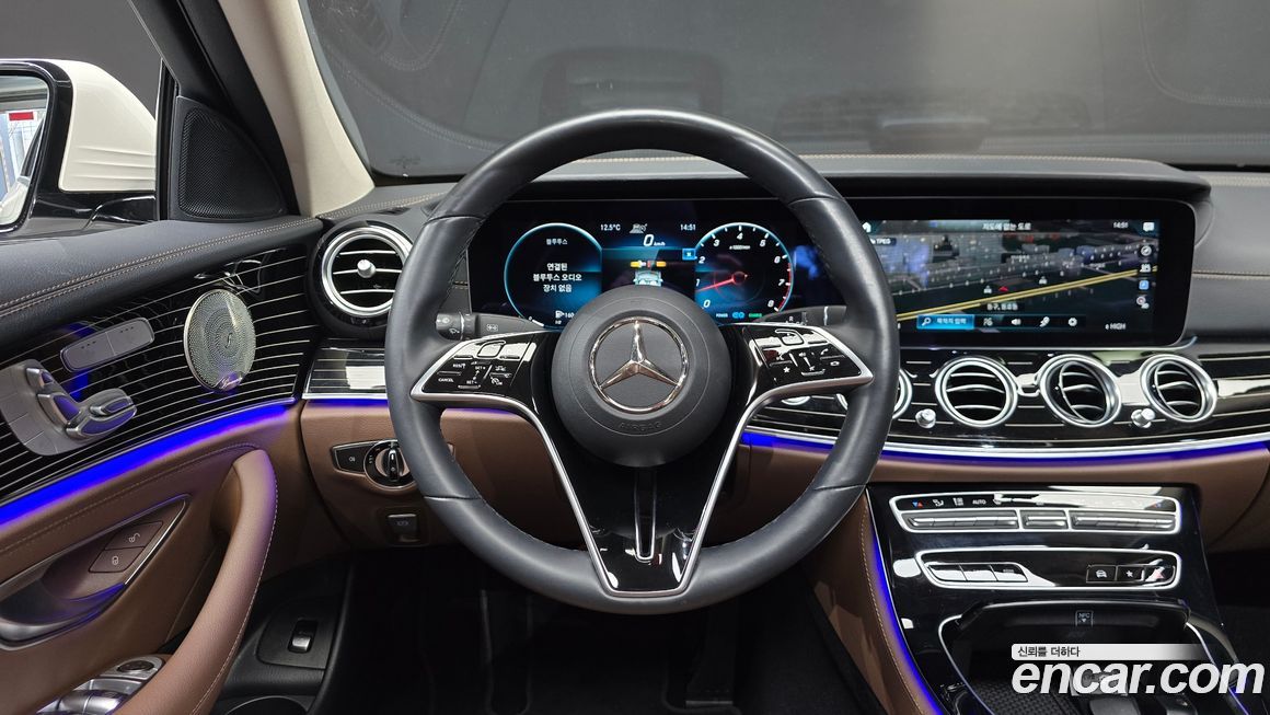 Mercedes-Benz E-Class 2023