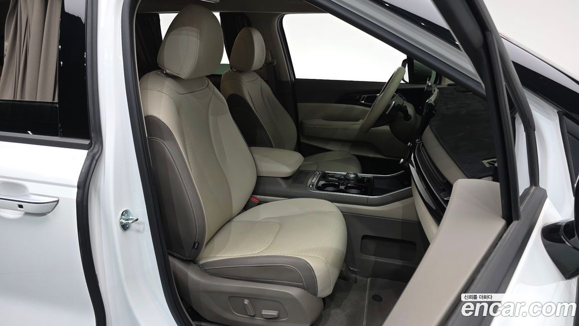 Kia Canival 2025