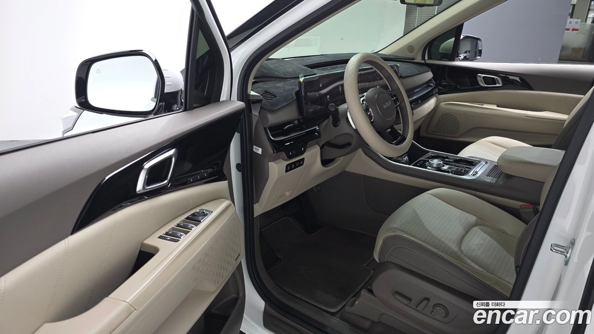 Kia Canival 2025