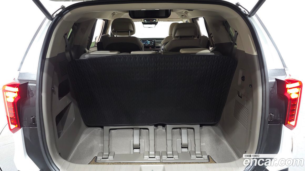 Kia Canival 2025